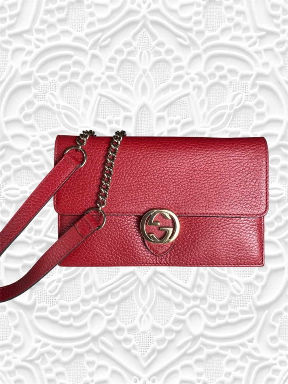 Gucci interlocking GG wallet on chain, Red, Authenticated